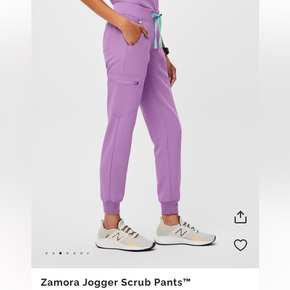 FIGS Scrub Set - Picture 2 of 13